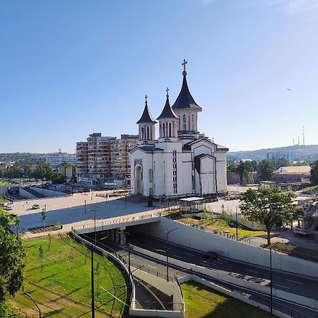 Central Cosy Apart Oradea Lägenhet Exteriör bild